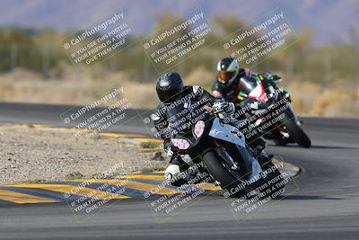 media/Dec-17-2022-SoCal Trackdays (Sat) [[224abd9271]]/Turn 7 Set 1 (1125am)/